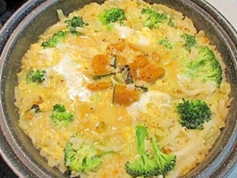 タジン鍋で暖まる！野菜のミルクリゾット